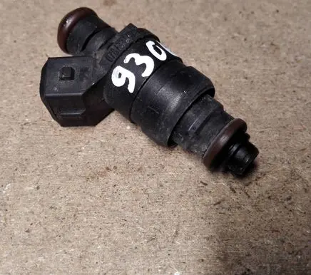 Audi A6 S6 C5 4B Fuel injector 078133551AC