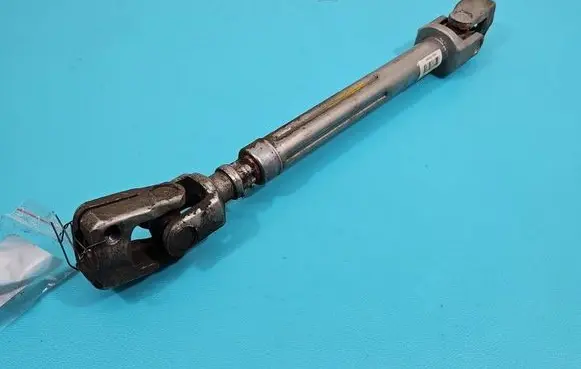 Steering wheel axle