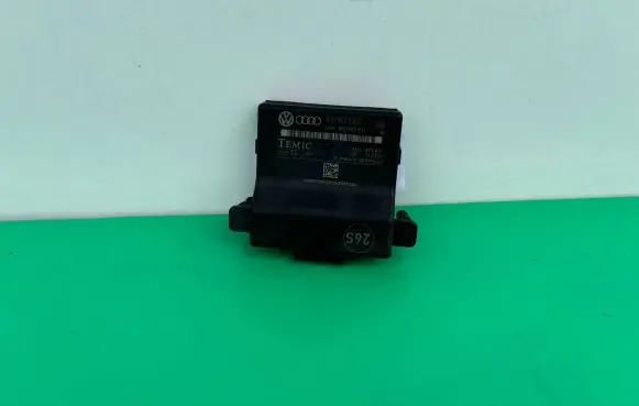 Volkswagen Golf V Gateway control module 1K0907530C