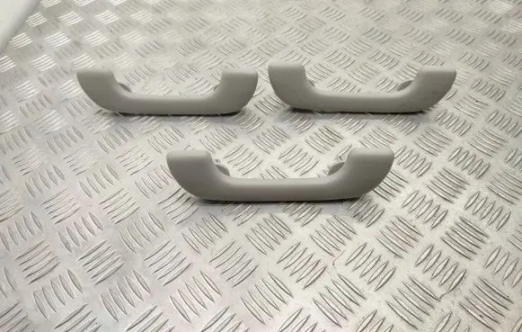 Renault Zoe A set of handles for the ceiling 