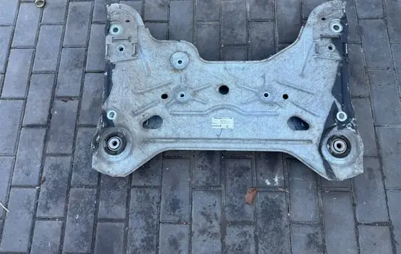 Renault Trafic III (X82) Front subframe 544016605R