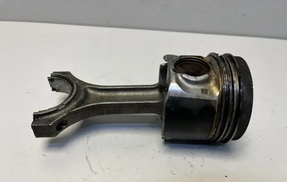 BMW X5 F15 Piston 7812585 8508023