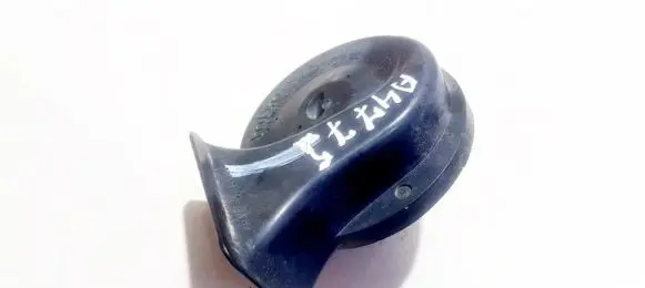 Volvo S70 V70 V70 XC Horn signal e200884