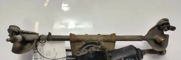 Toyota Yaris Front wiper linkage 8511052010