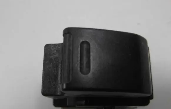 Toyota Prius (NHW20) Electric window control switch
