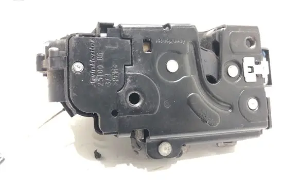 Skoda Octavia Mk2 (1Z) Front door lock 3D1837015AB