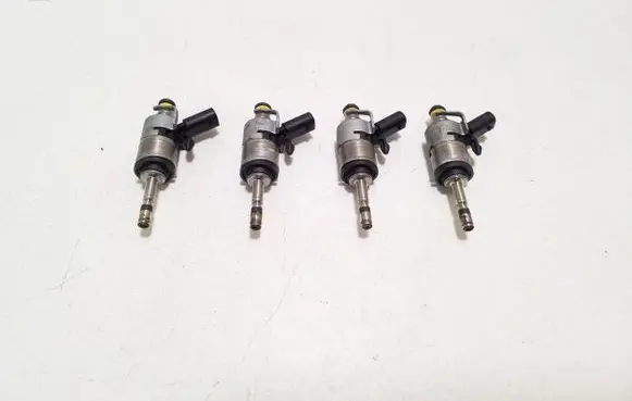 Fuel injectors set