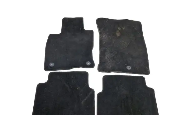 Ford Escape IV Car floor mat set LJ6BS13086 LJ6BS13086AAW LJ6BS13087