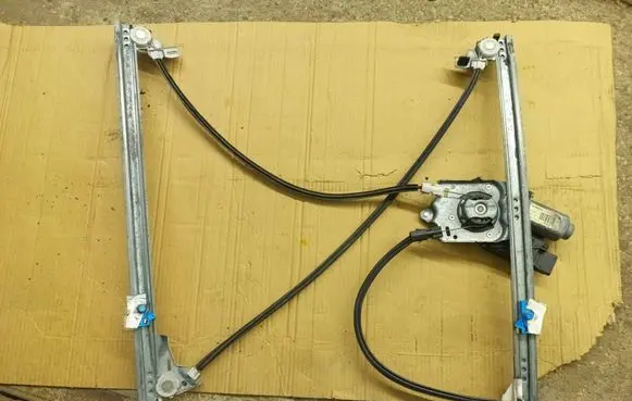 Renault Espace - Grand espace IV Front door window regulator with motor 400627