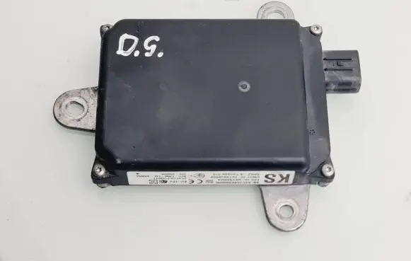 Toyota Land Cruiser (J150) Blind spot module 8816260051
