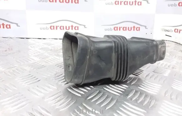 Volvo S80 Air intake duct part 6893754 30748216