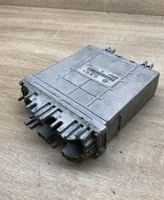 Volkswagen Golf IV Engine control unit/module ECU 028906021GL 0281001656