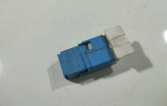 Nissan Pathfinder R51 Other relay 252309F920