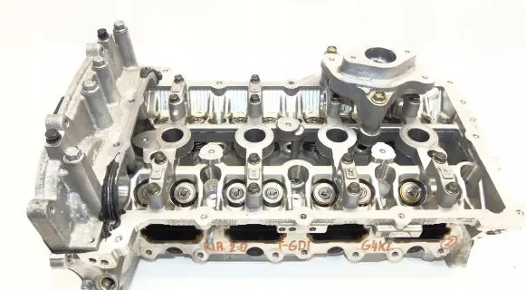 Engine head