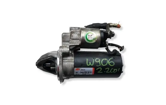 Mercedes-Benz Sprinter W906 Starter motor 