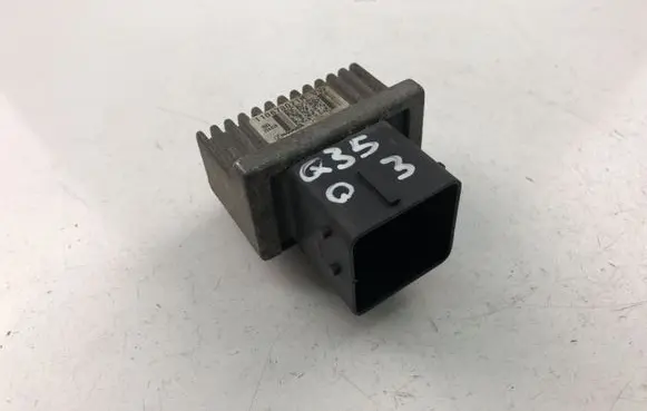 Renault Megane II Other relay 110678071R