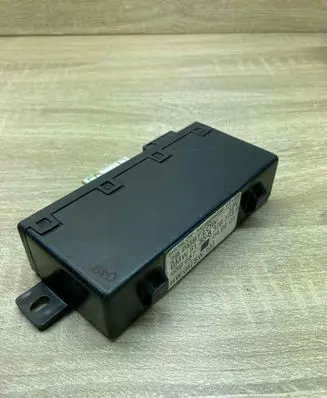 BMW 5 E39 Door control unit/module 8378773 689667
