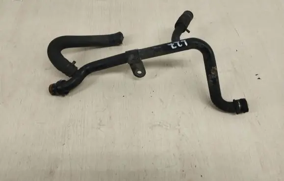 Audi A4 S4 B5 8D Engine coolant pipe/hose