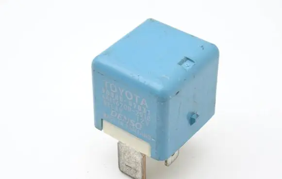 Toyota Avensis T250 Other relay 90080-87031 9008087031 AH156700-2910
