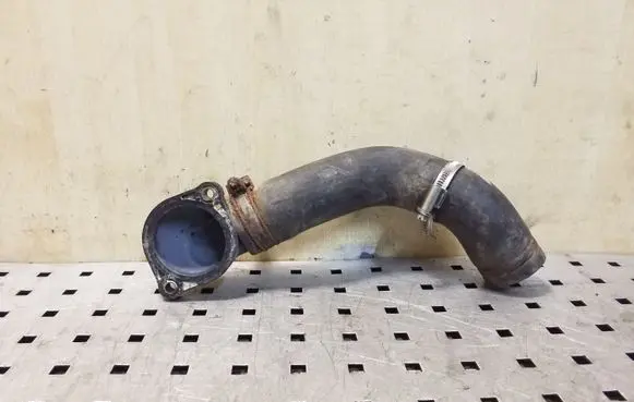 Subaru Forester SF Engine coolant pipe/hose