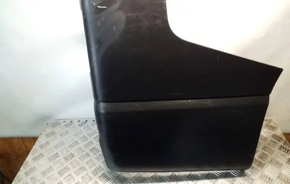 Renault Trafic III (X82) Rear bumper corner part panel trim
