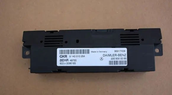 Mercedes-Benz S W220 Other control units/modules 2208300085