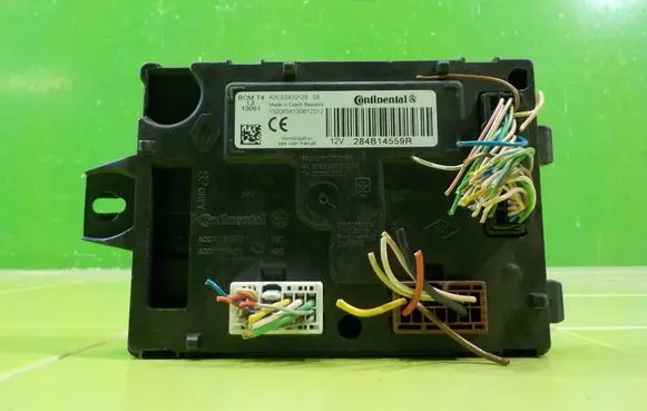 Dacia Sandero II Other control units/modules 284B14559R