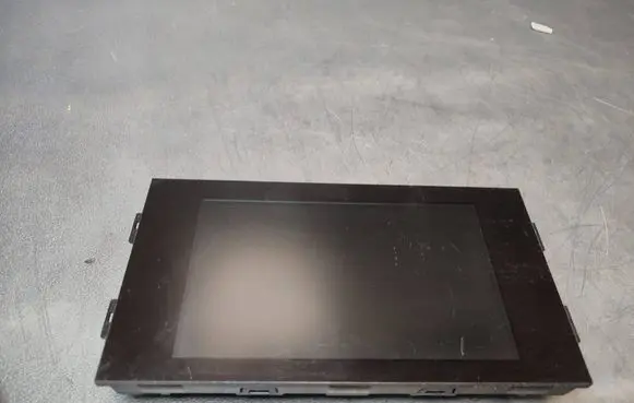 Peugeot 308 Screen/display/small screen E1067793