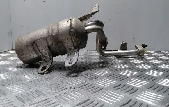 Volvo V50 Air conditioning (A/C) air dryer 