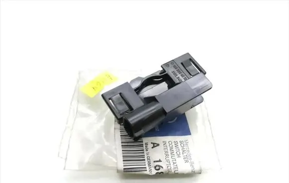 Mercedes-Benz A W168 Bonnet alarm switch sensor A1688204010 31050401