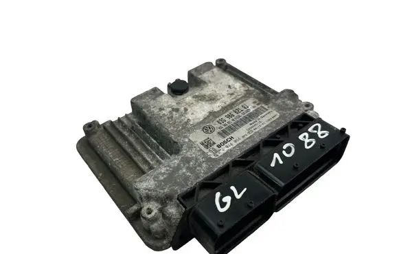 Volkswagen Golf V Engine control unit/module 03G906021QJ 0281014064