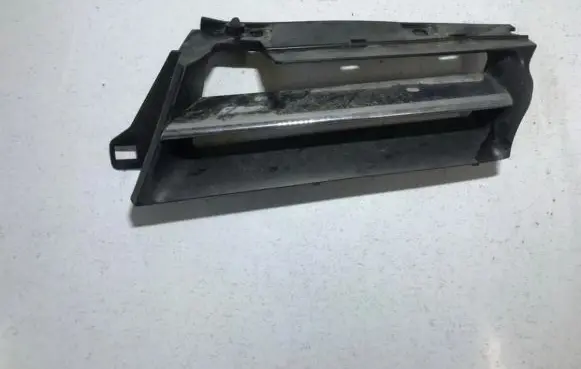 Alfa Romeo 156 Front grill 156017392 b634