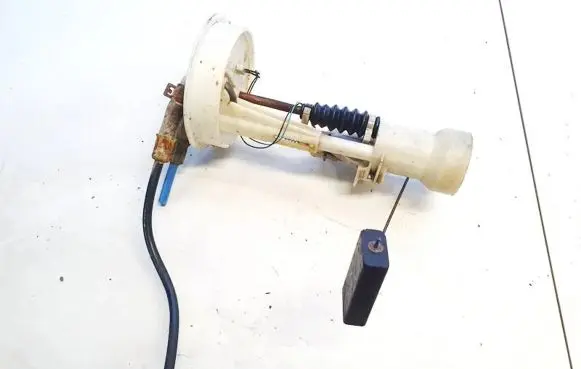 Ford Galaxy Fuel level sensor 824031071