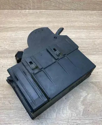 Opel Zafira A Fuse box set 09131668 9685561