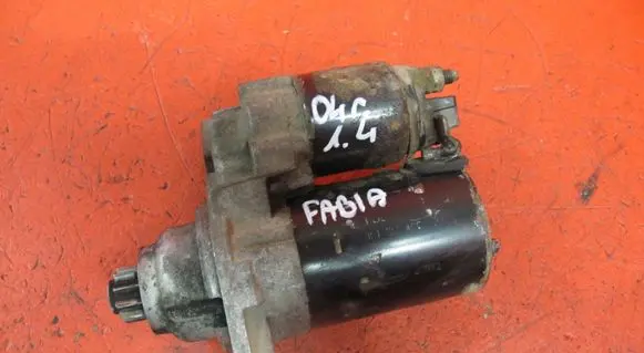 Seat Ibiza III (6L) Starter motor 02T911023