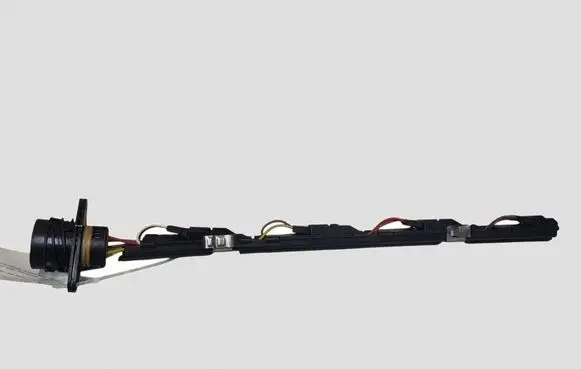 Volkswagen Caddy Fuel injector wires 038971803