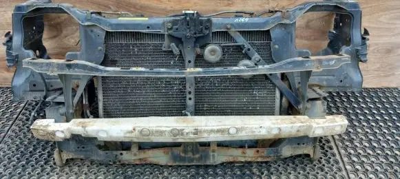 Nissan X-Trail T30 Radiator support slam panel