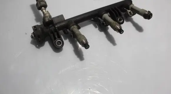 Fuel main line pipe