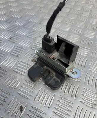 Volkswagen Golf VI Tailgate/trunk/boot lock/catch/latch 5K0827505A