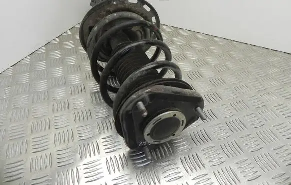 Toyota Avensis T270 Front shock absorber with coil spring 485200309