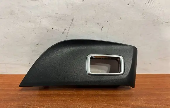 Mercedes-Benz E W213 Front door window switch trim A2137372000