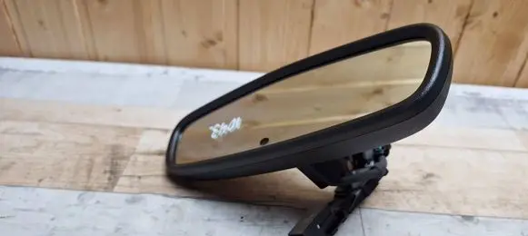 Rear view mirror (interior)