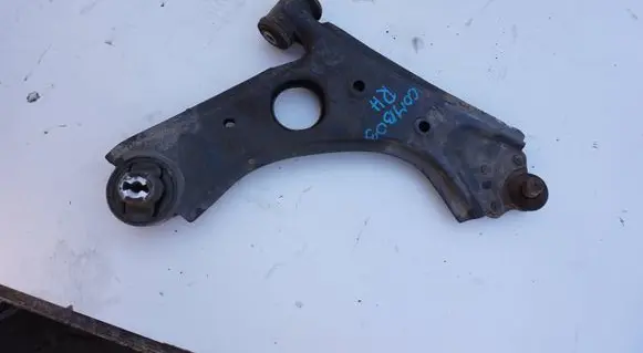 Opel Combo D Front upper control arm/wishbone 