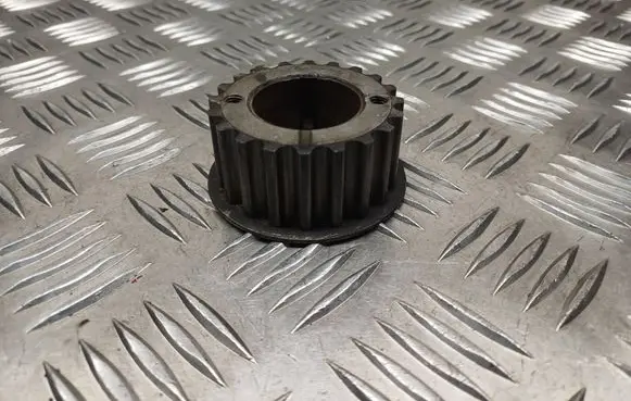 Renault Laguna II Crankshaft gear 108330 100776