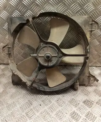Toyota Avensis T220 Electric radiator cooling fan