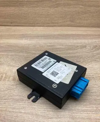 BMW 5 E39 Voice control module 6903886