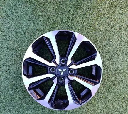 Mitsubishi Space Star R15 alloy rim 