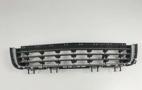 Front bumper lower grill
