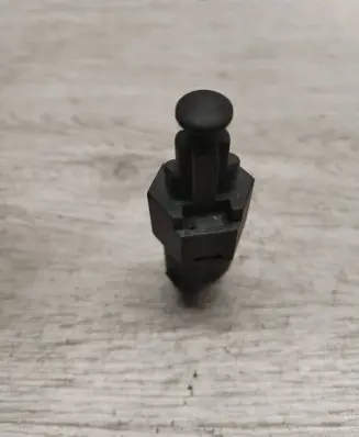 Opel Zafira A Brake pedal sensor switch 90504499