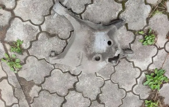 Rear upper control arm/wishbone